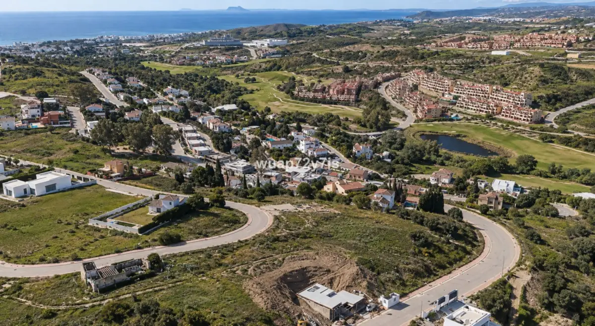 Plot Valle Romano — 1
