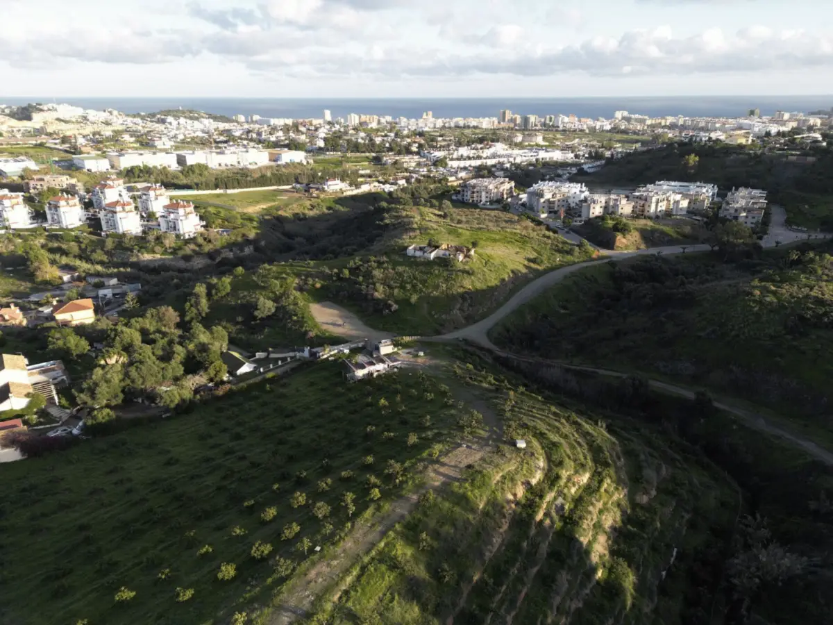 Plot Mijas — 1