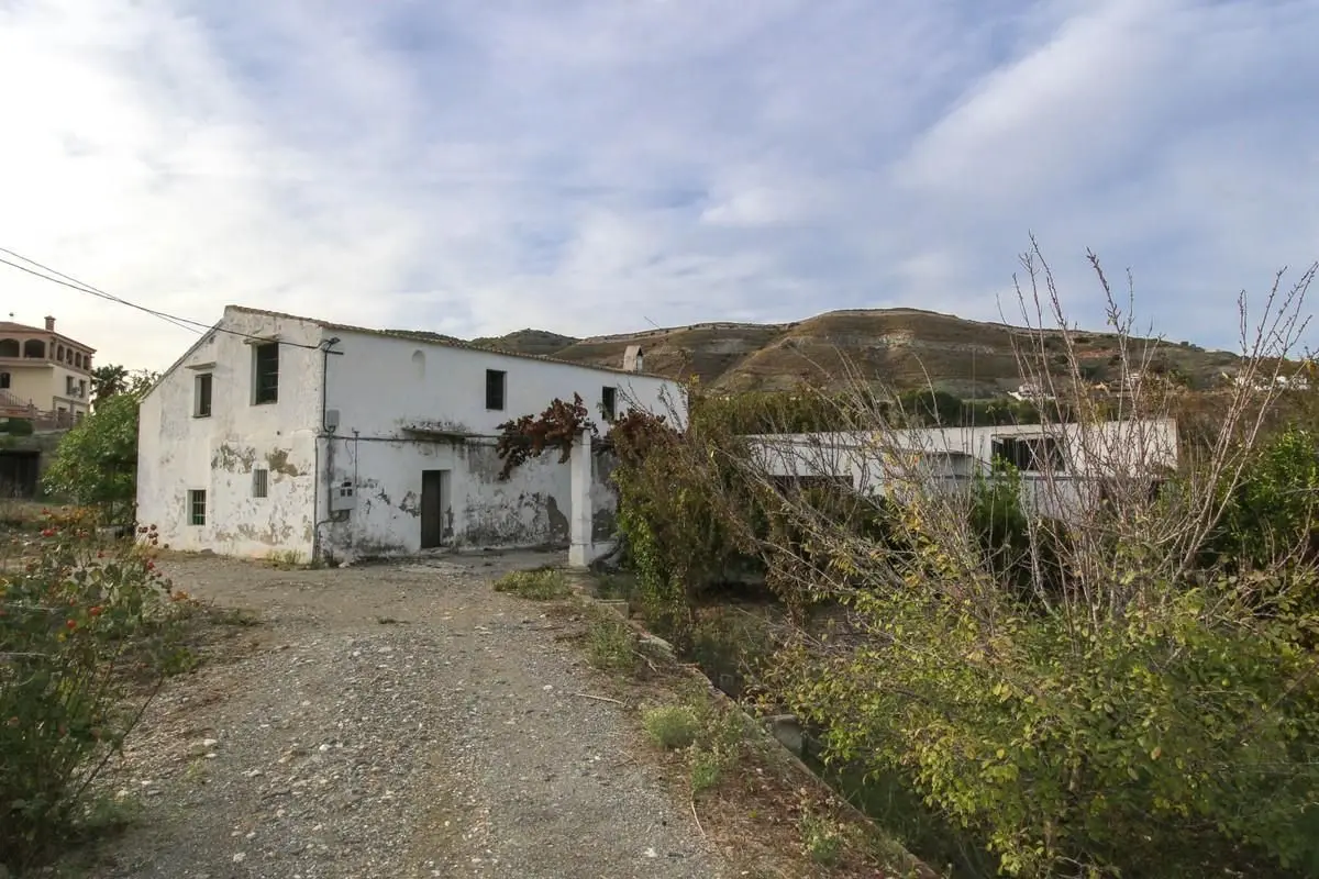 Plot Coín — 1