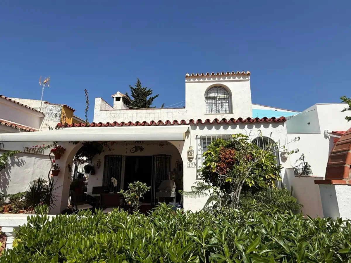 House Manilva — 1