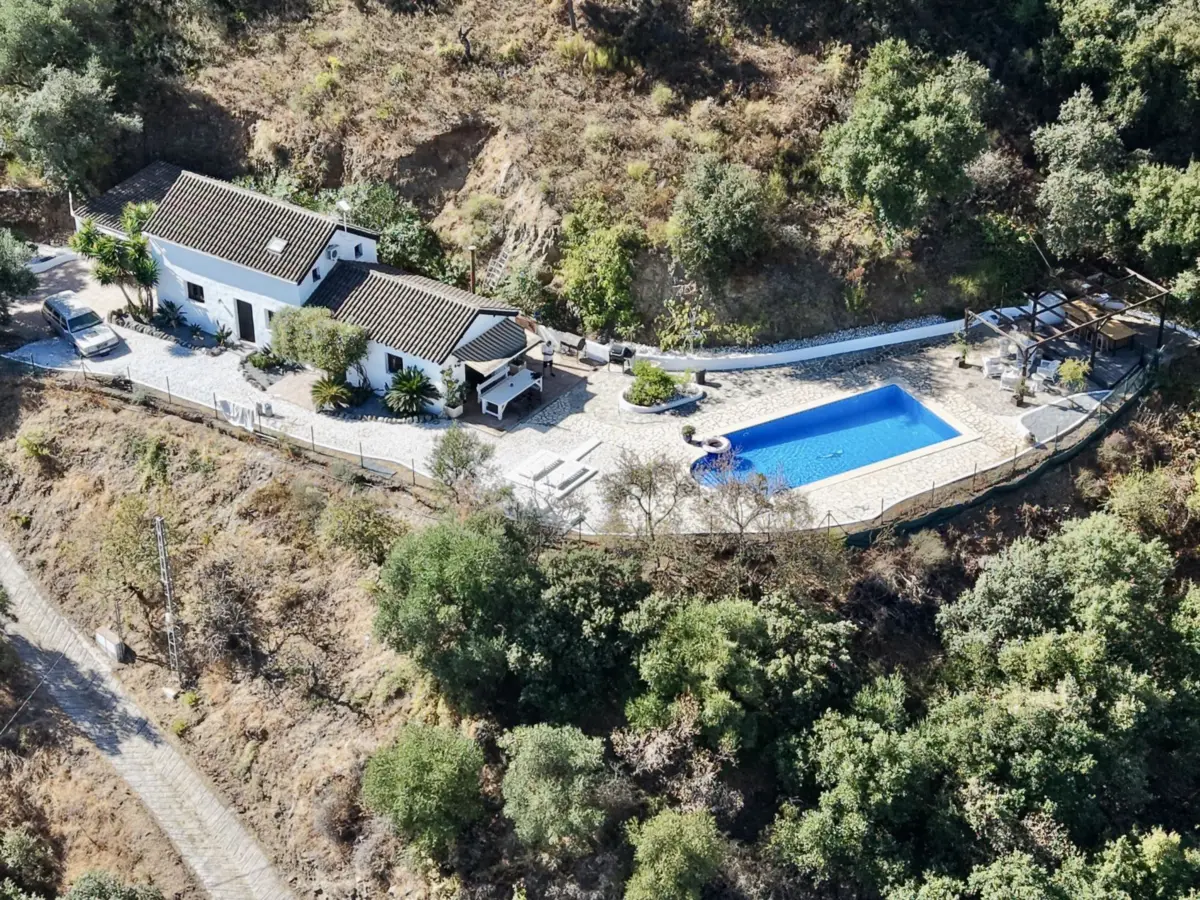 House Monda — 1