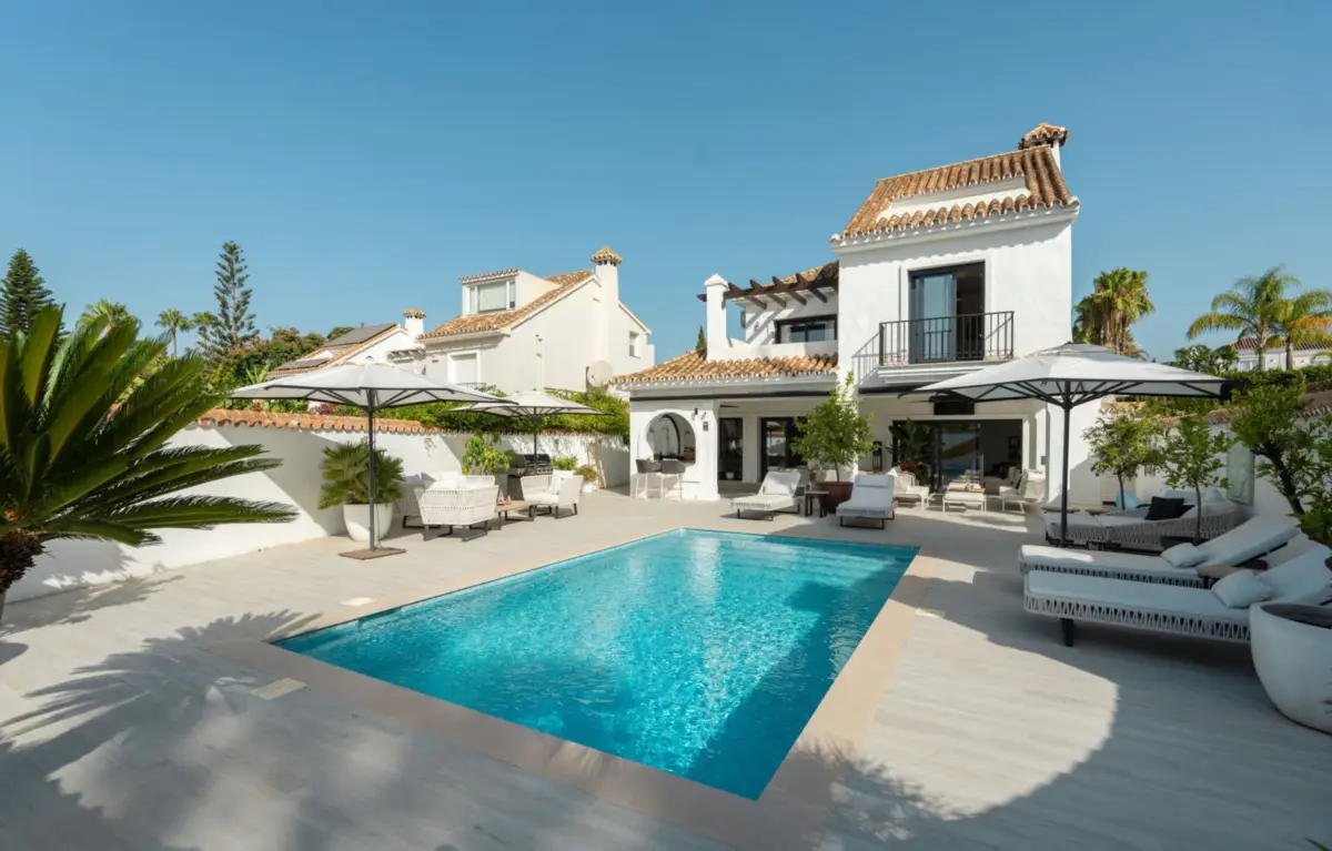 Haus Nueva Andalucía — 1