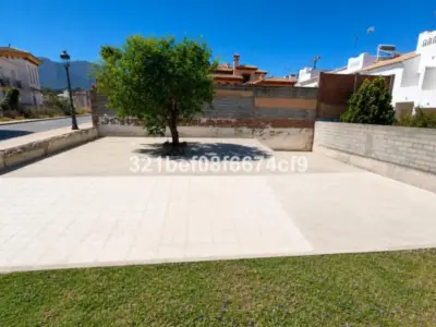Plot Estepona — 4