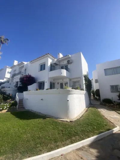 House Miraflores — 2