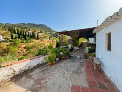 Haus Comares — 3