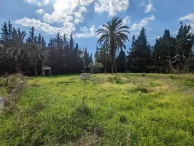 Plot Marbella — 2