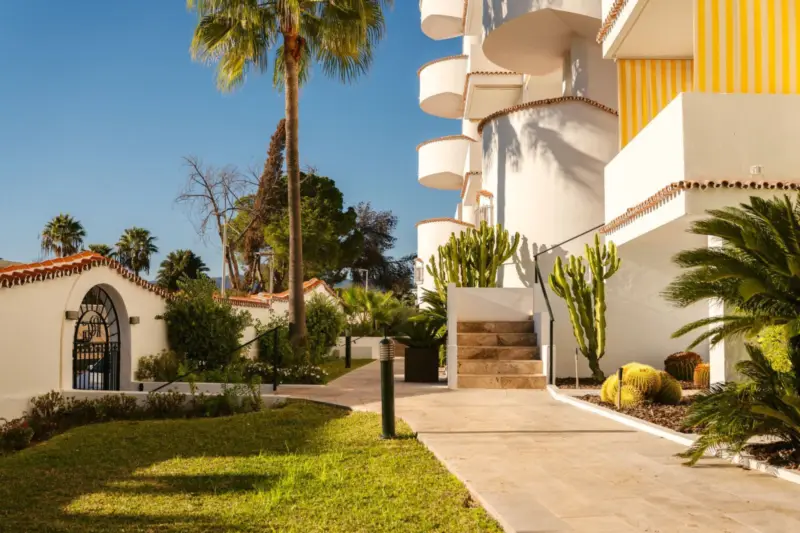 Property — Costa del Sol · Nueva Andalucía