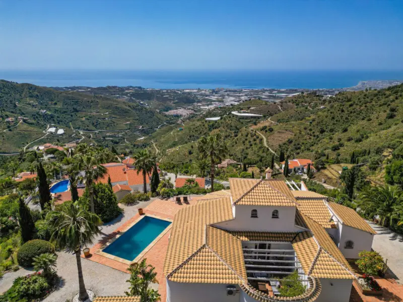 Property — Costa del Sol East · Arenas