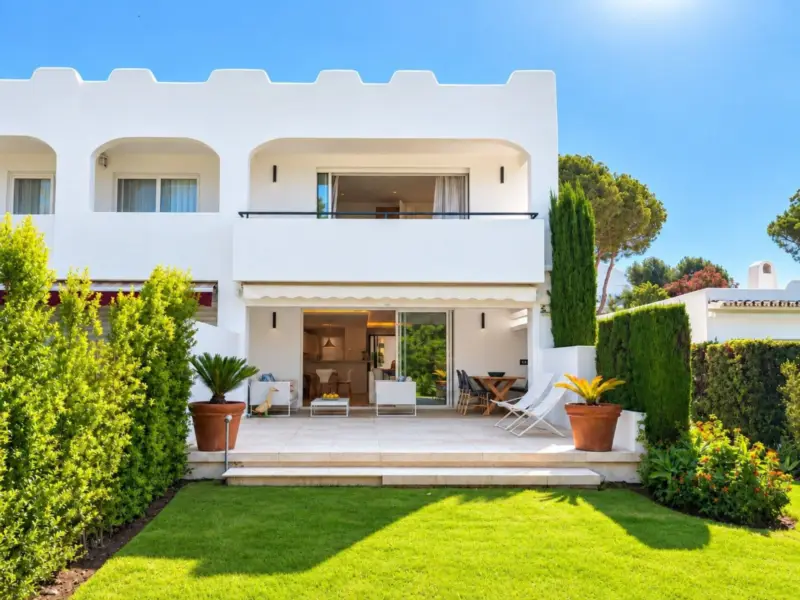 Property — Costa del Sol · Nueva Andalucía