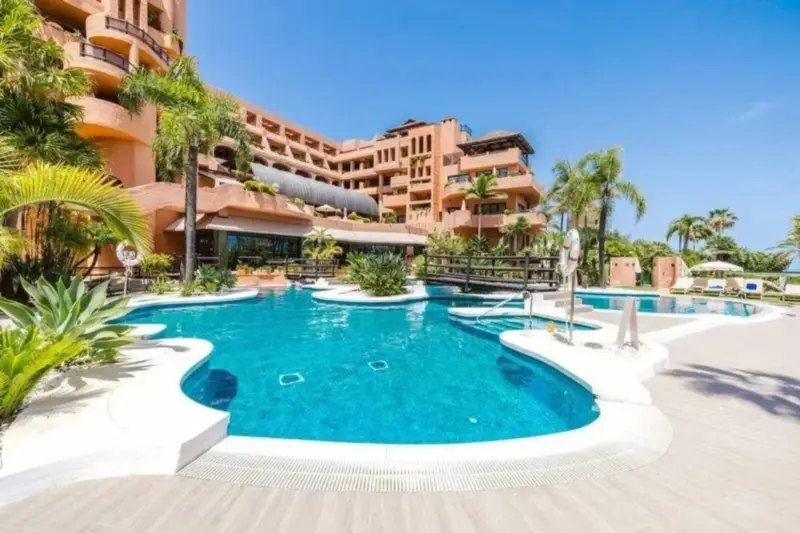 Property — Costa del Sol · Estepona