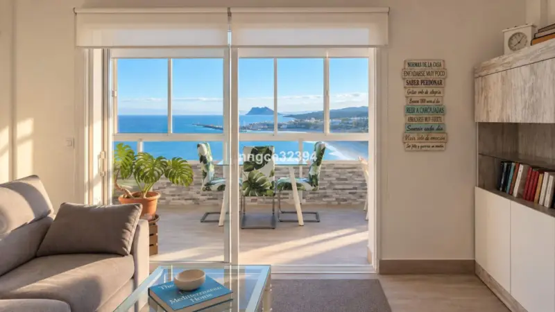 Property — Costa del Sol · Torreguadiaro