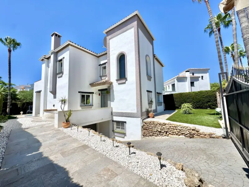 Amazing “WEST CALAHONDA” villa deal (massively red... — Costa del Sol · Calahonda