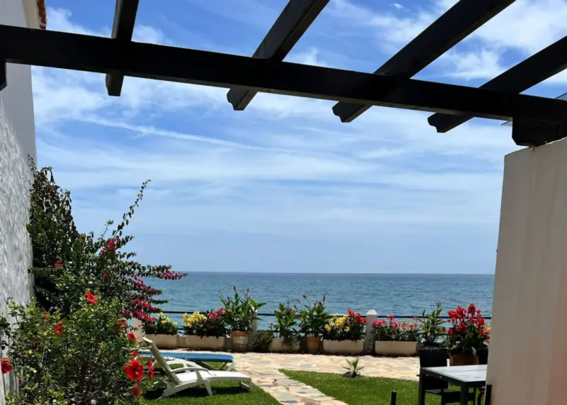 Located in one of the most sought after beachfront... — Costa del Sol · Calahonda