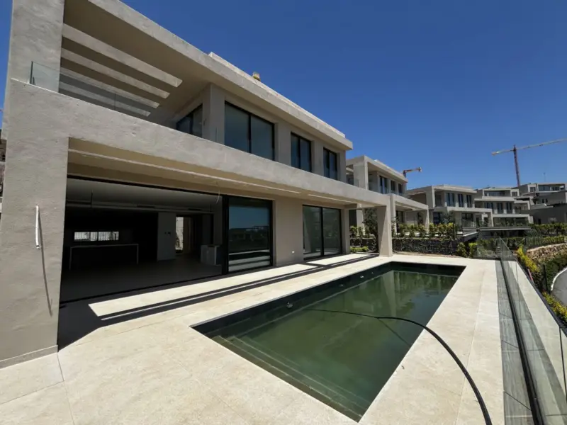 Property — Costa del Sol · Benahavís