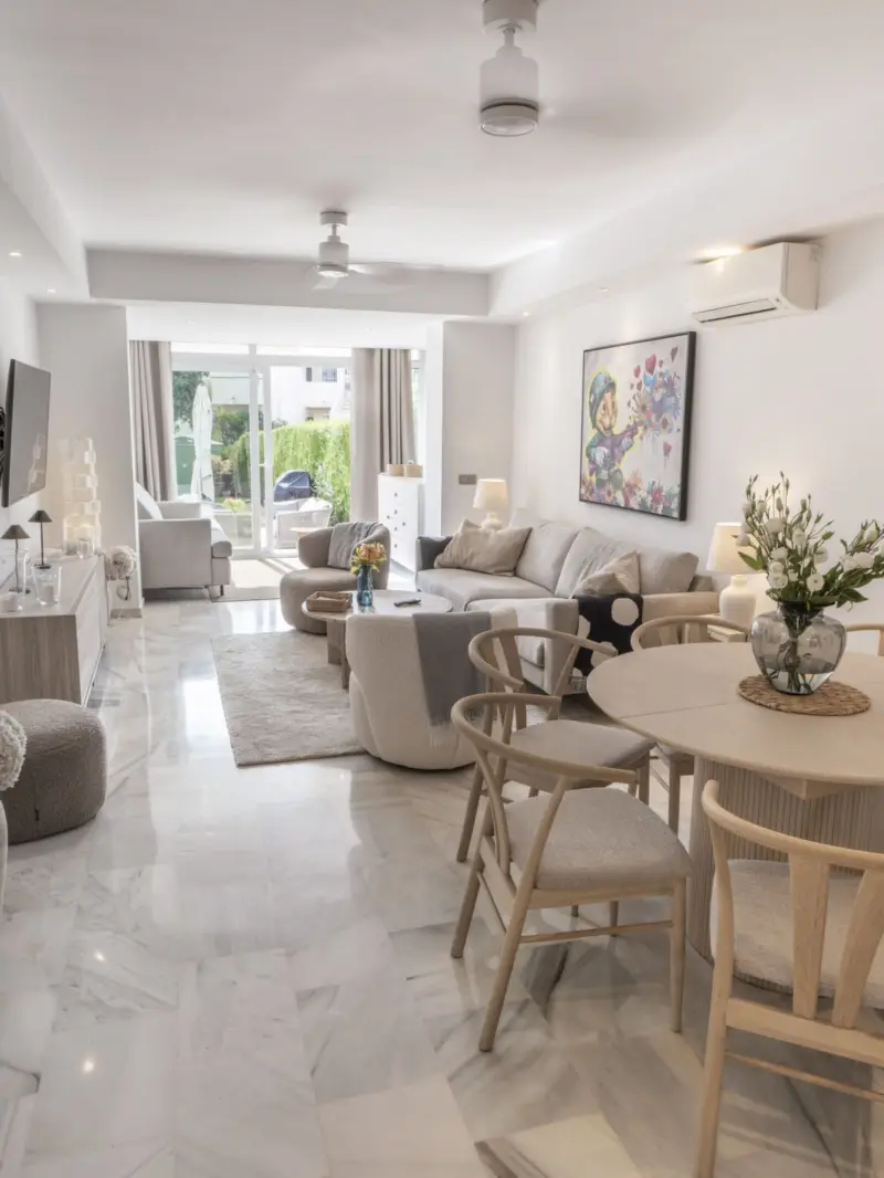 Property — Costa del Sol · Estepona