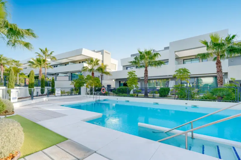 Exceptional four-bedroom townhouse located in an e... — Costa del Sol · La Cala de Mijas