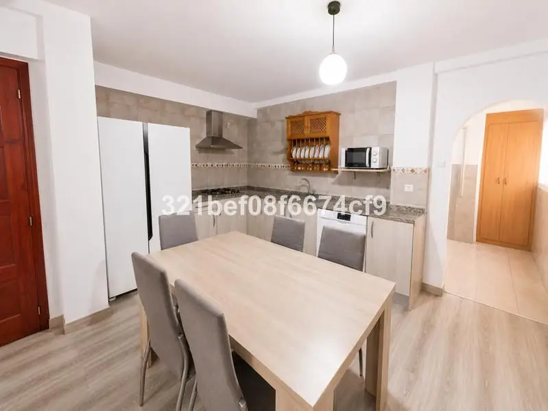 Cozy 75 m2 apartment for sale, renovated, in the c... — Costa del Sol · Estepona