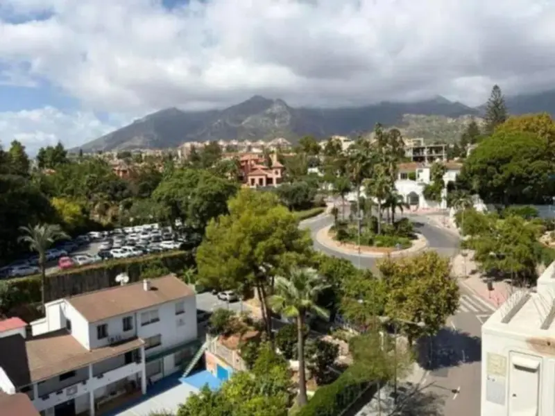 Middle Floor Apartment, Marbella, Costa del Sol.... — Costa del Sol · Marbella
