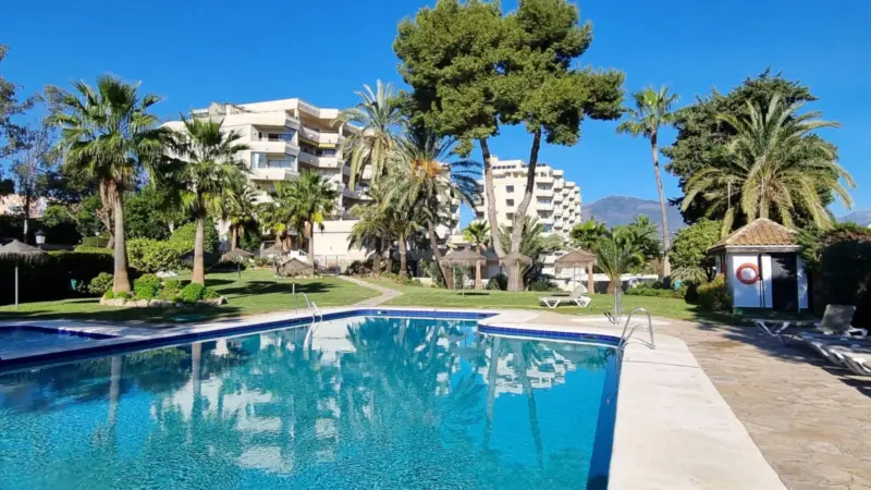 Property — Costa del Sol · Estepona