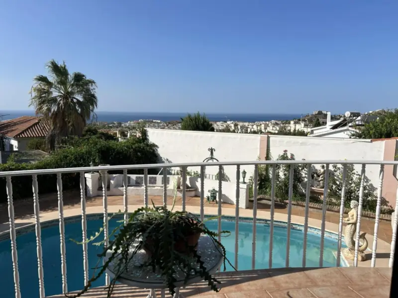 Property — Costa del Sol · Benalmádena