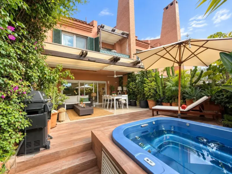 Property — Costa del Sol · Marbella