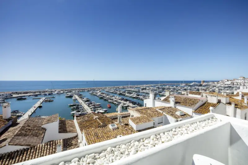 Property — Costa del Sol · Puerto Banús