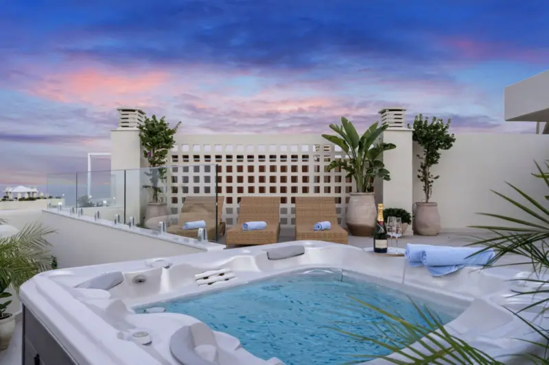Wake up above the coastline. Coffee on a terrace b... — Costa del Sol · Benalmadena Costa
