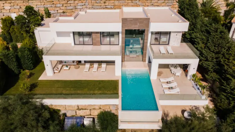 Contemporary Designer Villa with Panoramic Sea Vie... — Costa del Sol · Benahavís