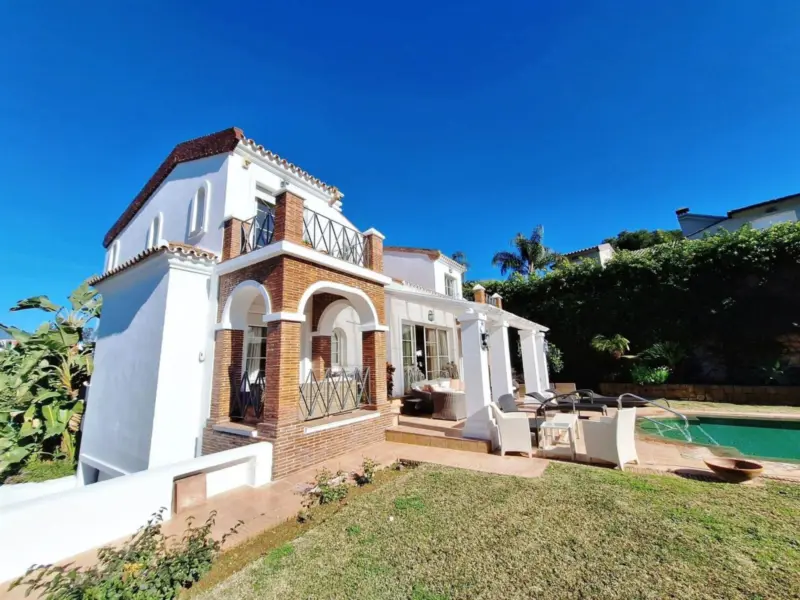 Property — Costa del Sol · Puerto Banús