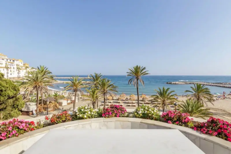 Property — Costa del Sol · Puerto Banús