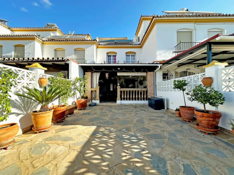 Located in the western part of Estepona, near Este... — Costa del Sol · Estepona