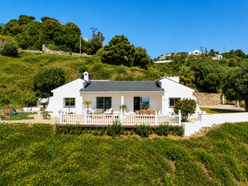 Property — Costa del Sol · Estepona
