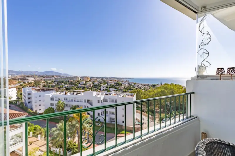 = Apartment with sea and mountain views in La Cala... — Costa del Sol · La Cala de Mijas