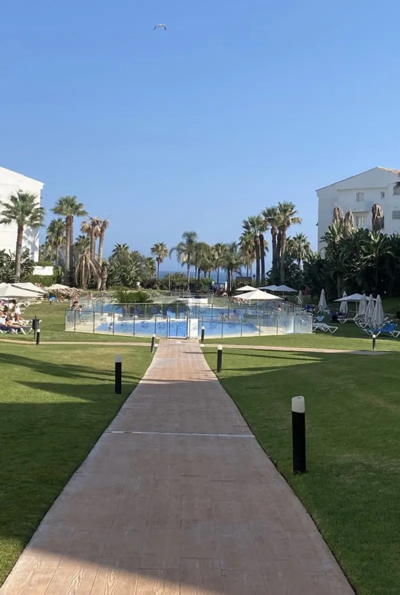 BEST PRICE PROPERTY IN PLAYA ROCIO, PUERTO BANUS!... — Costa del Sol · Puerto Banús
