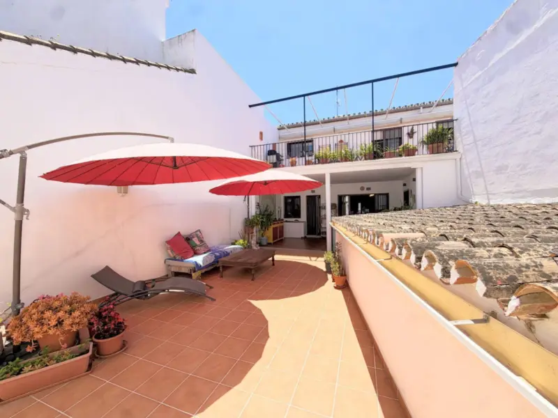 BENAHAVÍS VILLAGE. Excellent opportunity! Beautifu... — Costa del Sol · Benahavís