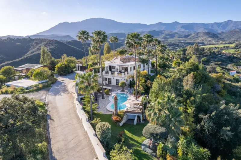 Massive price drop of 500.000€! Don't miss th... — Costa del Sol · Estepona