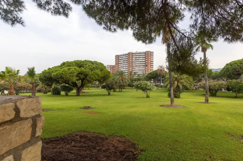 There are 6 fully renovated commercial units conve... — Costa del Sol · Marbella