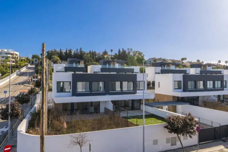 Property — Costa del Sol · Estepona