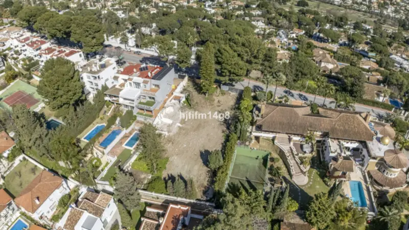 Property — Costa del Sol · Nueva Andalucía