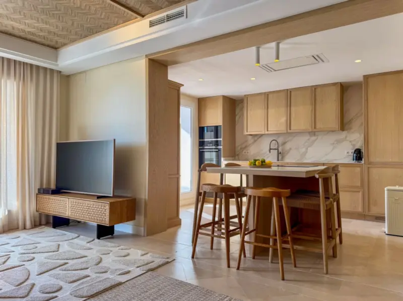 Luxury Fully Renovated Apartment in Nueva Andalucí... — Costa del Sol · Nueva Andalucía