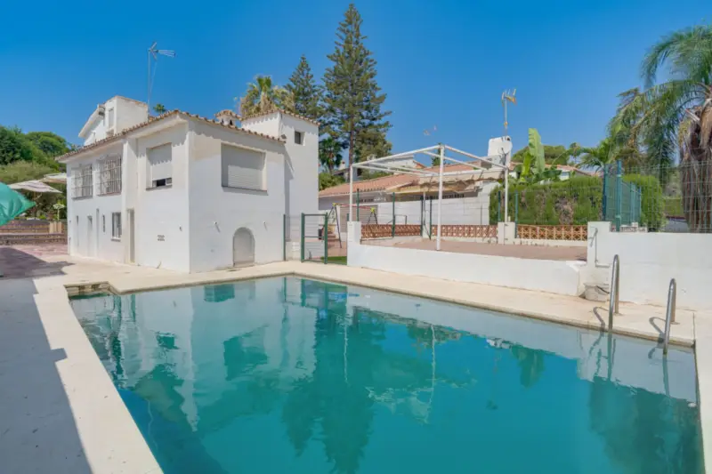Property — Costa del Sol · Nueva Andalucía