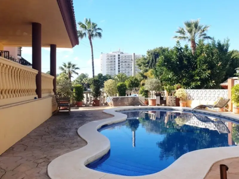Location! Location! Location! Large Mediterrane... — Costa del Sol · Nueva Andalucía