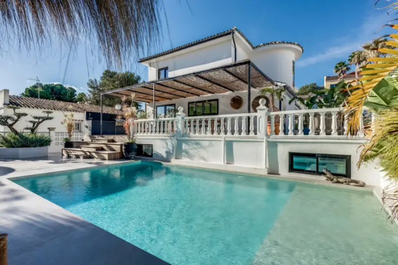 This stunning villa, recently renovated just one y... — Costa del Sol · Nueva Andalucía