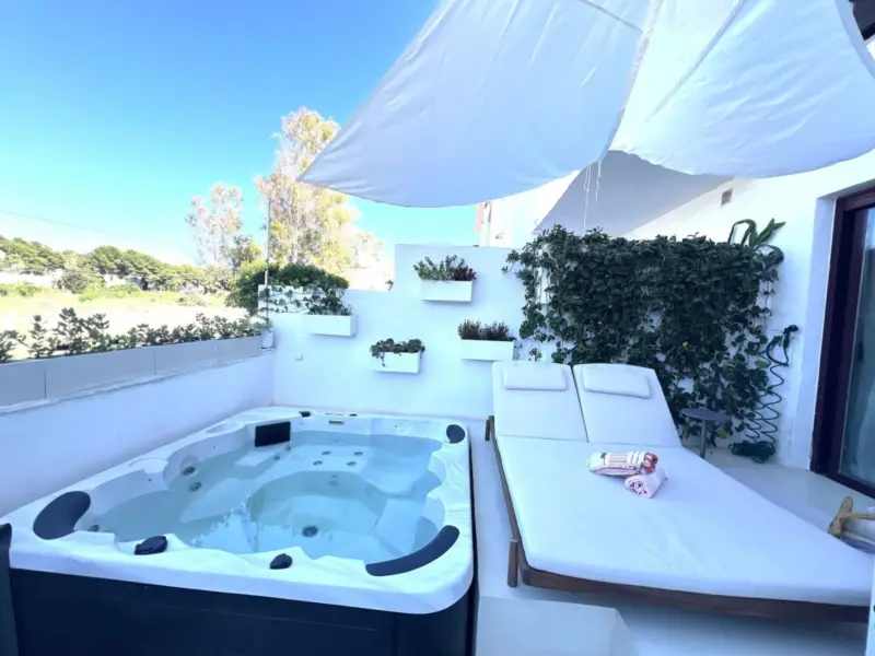 Property — Costa del Sol · Nueva Andalucía