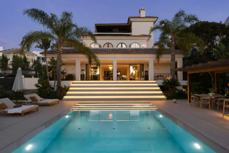 Introducing this exceptional family residence, set... — Costa del Sol · Nueva Andalucía