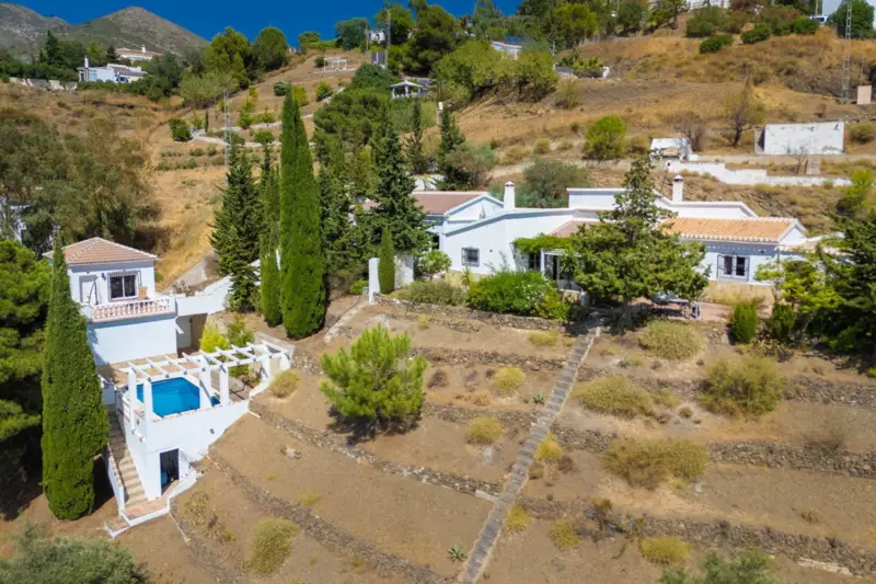 Charming Luxury Country Villa with Guest House, Ga... — Costa del Sol East · Cómpeta
