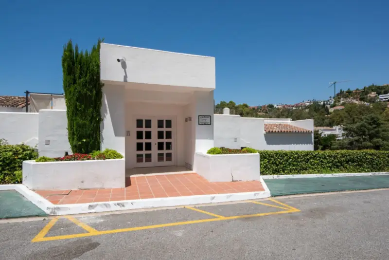 Property — Costa del Sol · Benahavís