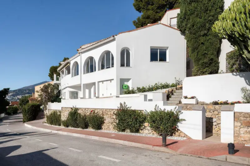 Property — Costa del Sol · Nueva Andalucía