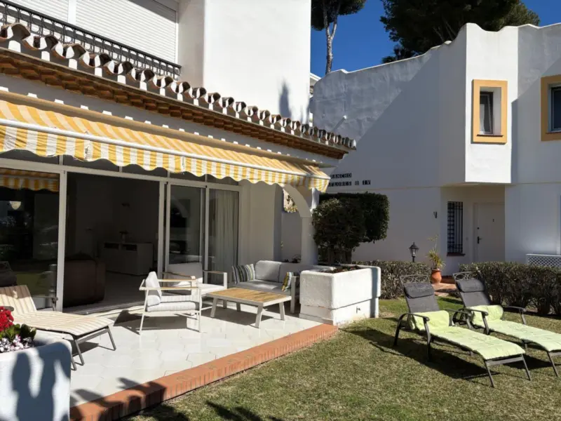 RENT TO BUY OPTION AVAILABLE. This gorgeous semi-... — Costa del Sol · Miraflores