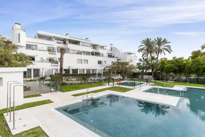 Welcome to this outstanding five-bedroom, five-bat... — Costa del Sol · La Cala de Mijas